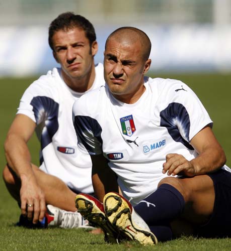 高压逼抢 高压逼抢