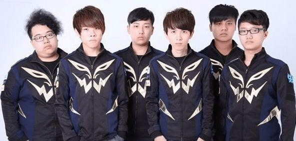 米兰队长 米兰队长