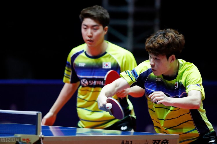 亚历山大本 亚历山大本