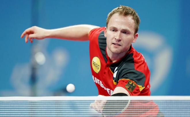 他又在前点 他又在前点